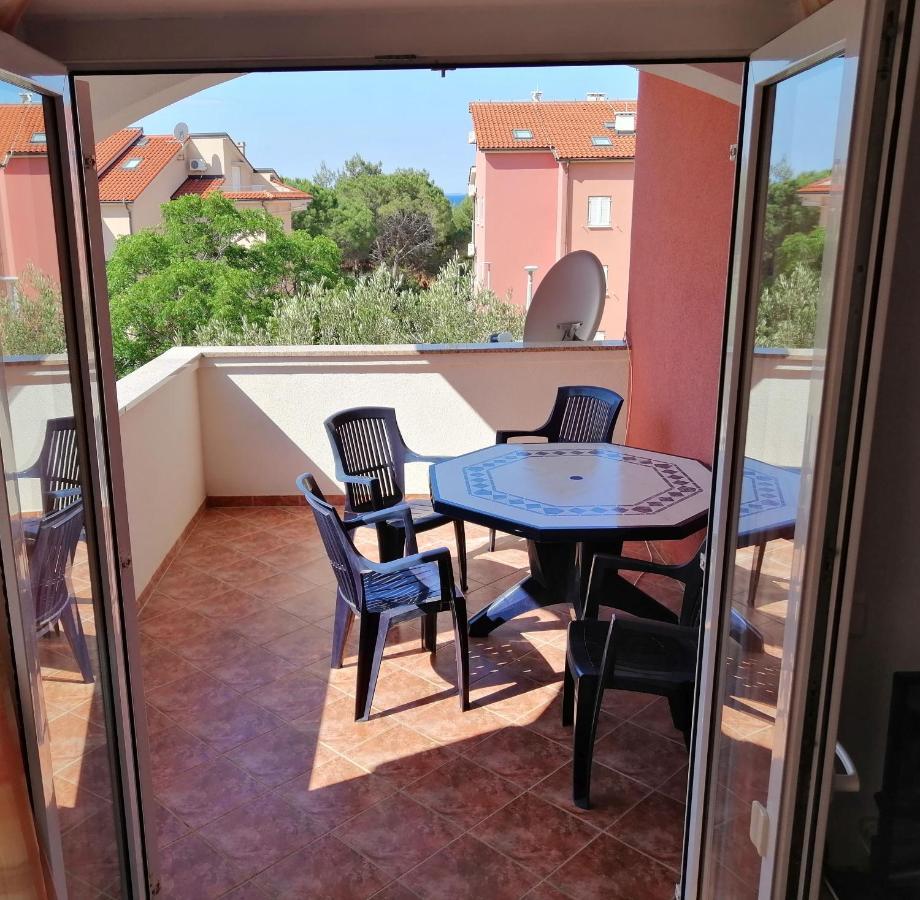 Apartman Olja Novaglia Esterno foto